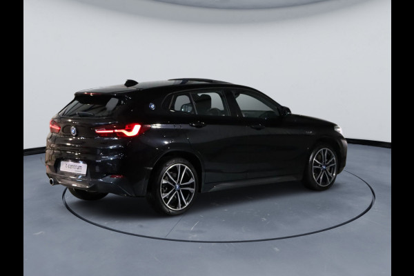 BMW X2 xDrive25e 220 PK High Executive M-Sport PHEV, Panoramadak, M-Sport High Executive, LED