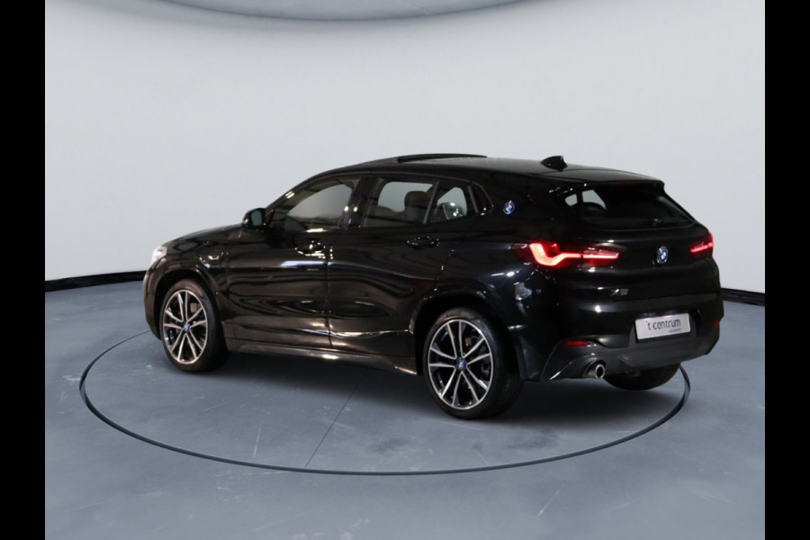 BMW X2 xDrive25e 220 PK High Executive M-Sport PHEV, Panoramadak, M-Sport High Executive, LED