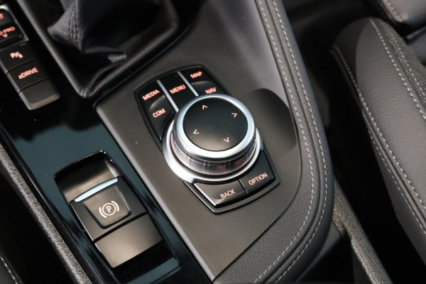 BMW X2 xDrive25e 220 PK High Executive M-Sport PHEV, Panoramadak, M-Sport High Executive, LED