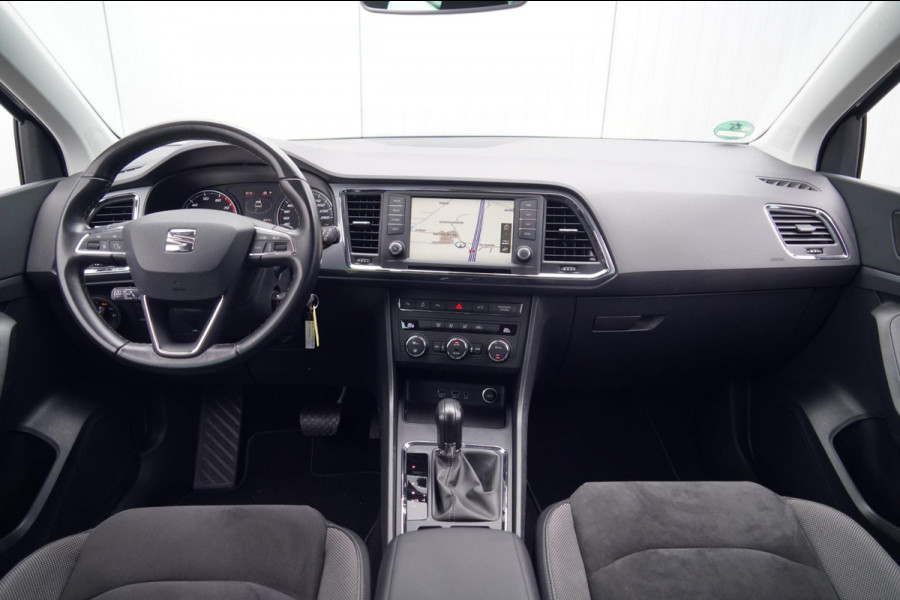 Seat Ateca 1.5 TSI Style Business Intense / NL-Auto / 46dkm NAP / Adaptieve Cruise / Navi / Allseason