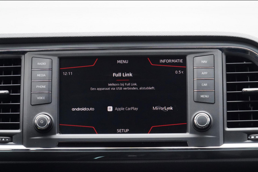 Seat Ateca 1.5 TSI Style Business Intense / NL-Auto / 46dkm NAP / Adaptieve Cruise / Navi / Allseason