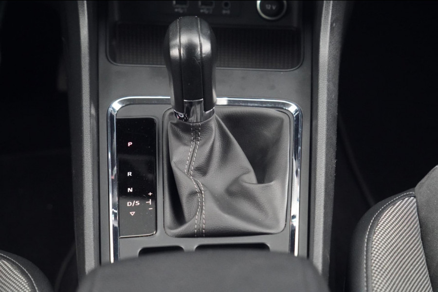 Seat Ateca 1.5 TSI Style Business Intense / NL-Auto / 46dkm NAP / Adaptieve Cruise / Navi / Allseason