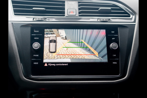 Volkswagen Tiguan 1.5 TSI R-Line Business+ | Leder | Camera | Stoelgeheugen | IQ Light | Elk. A-klep | Prijs Rijklaar!!