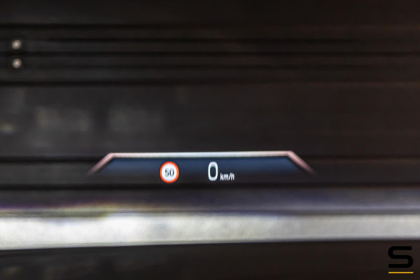 BMW X3 20 xDrive|M-sport|HUD|E-trekhaak|Cam|E-stoel|Garantie