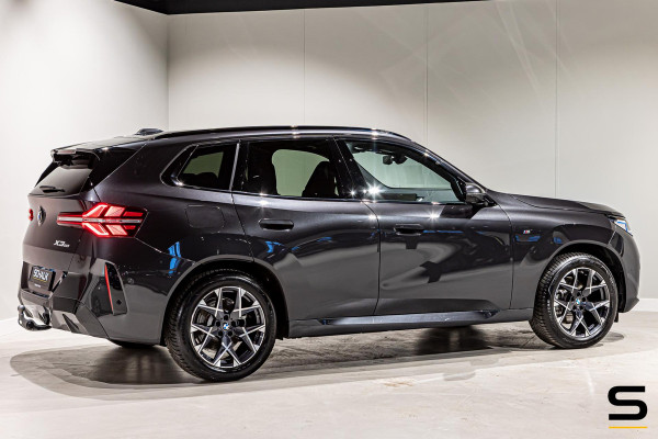 BMW X3 20 xDrive|M-sport|HUD|E-trekhaak|Cam|E-stoel|Garantie