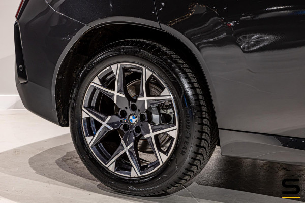 BMW X3 20 xDrive|M-sport|HUD|E-trekhaak|Cam|E-stoel|Garantie