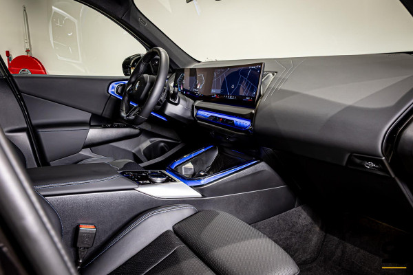 BMW X3 20 xDrive|M-sport|HUD|E-trekhaak|Cam|E-stoel|Garantie