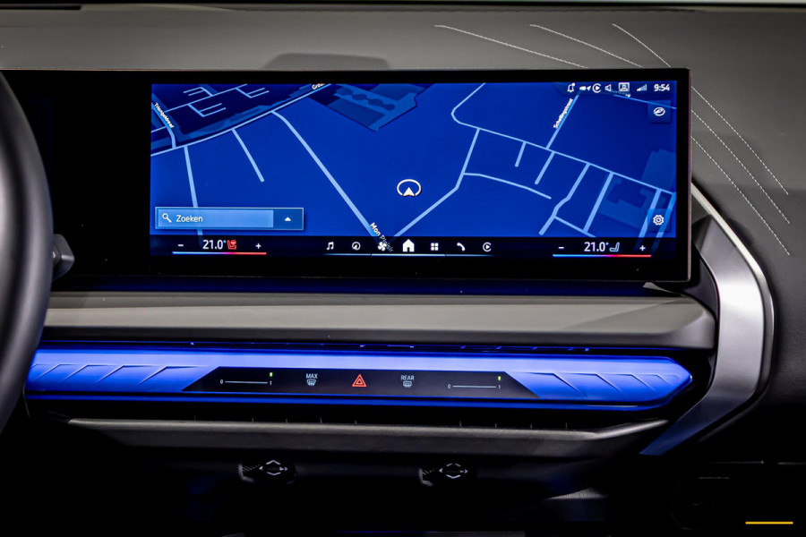 BMW X3 20 xDrive|M-sport|HUD|E-trekhaak|Cam|E-stoel|Garantie