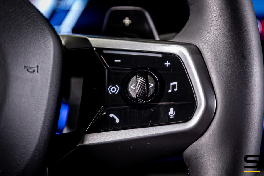 BMW X3 20 xDrive|M-sport|HUD|E-trekhaak|Cam|E-stoel|Garantie