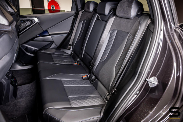 BMW X3 20 xDrive|M-sport|HUD|E-trekhaak|Cam|E-stoel|Garantie