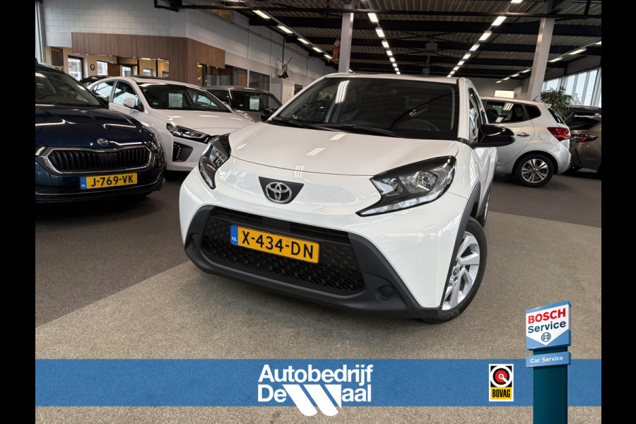 Toyota Aygo X 1.0 VVT-i 73pk Play 5-drs. CAMERA/CARPLAY/ADAPT.CRUISE/17INCH