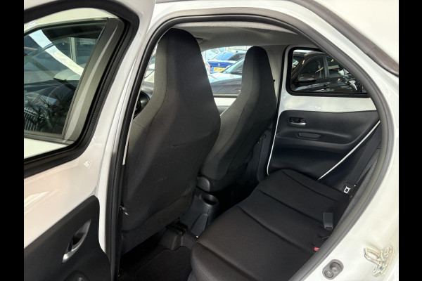 Toyota Aygo X 1.0 VVT-i 73pk Play 5-drs. CAMERA/CARPLAY/ADAPT.CRUISE/17INCH