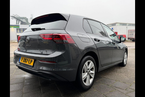 Volkswagen Golf 1.5 TSI Life Business