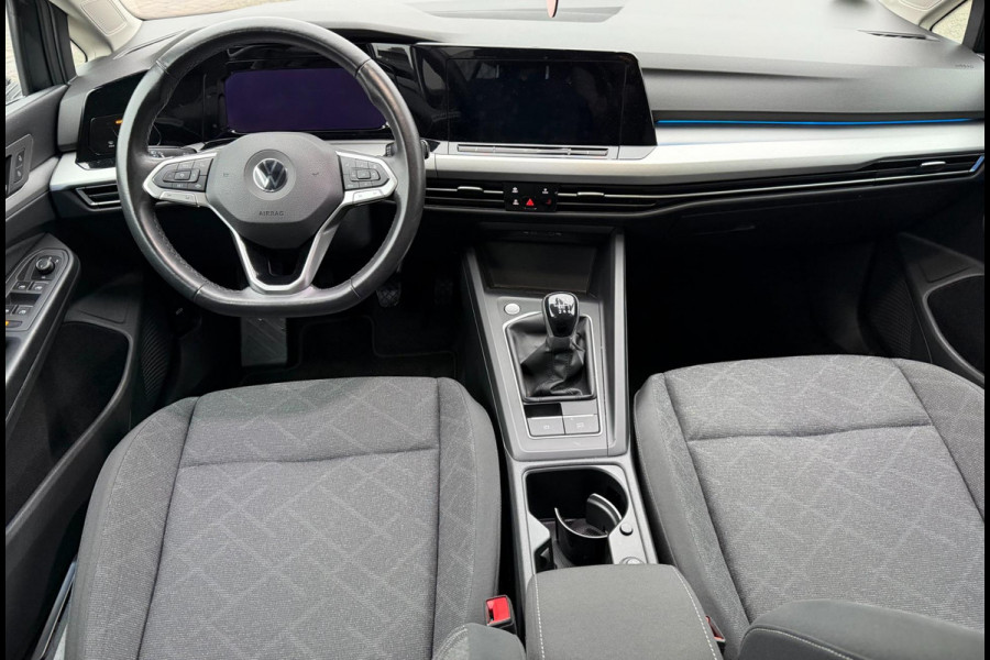 Volkswagen Golf 1.5 TSI Life Business