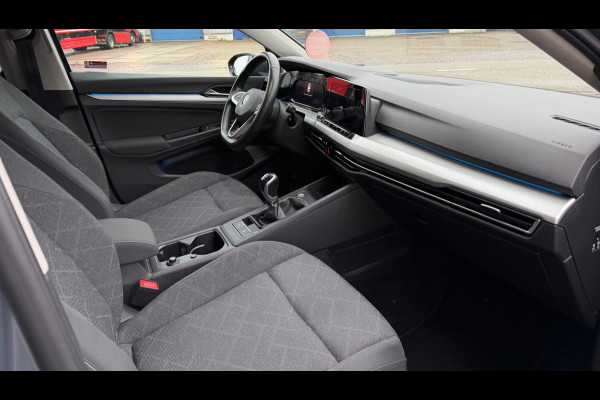 Volkswagen Golf 1.5 TSI Life Business