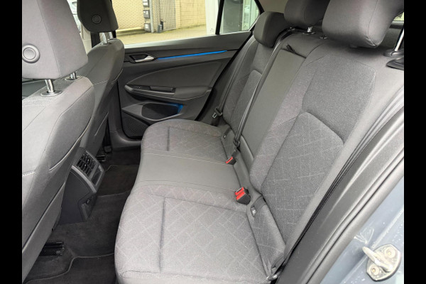 Volkswagen Golf 1.5 TSI Life Business