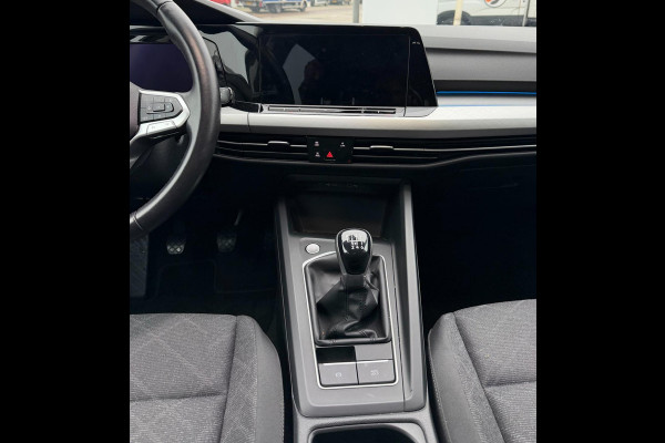 Volkswagen Golf 1.5 TSI Life Business