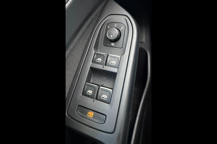 Volkswagen Golf 1.5 TSI Life Business