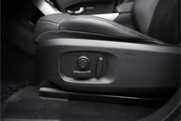 Land Rover Range Rover Evoque 2.0 Si4 SE Dynamic Pano Leder Xenon