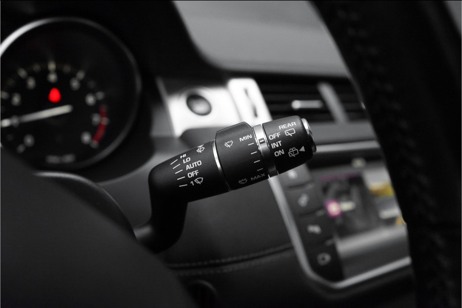 Land Rover Range Rover Evoque 2.0 Si4 SE Dynamic Pano Leder Xenon