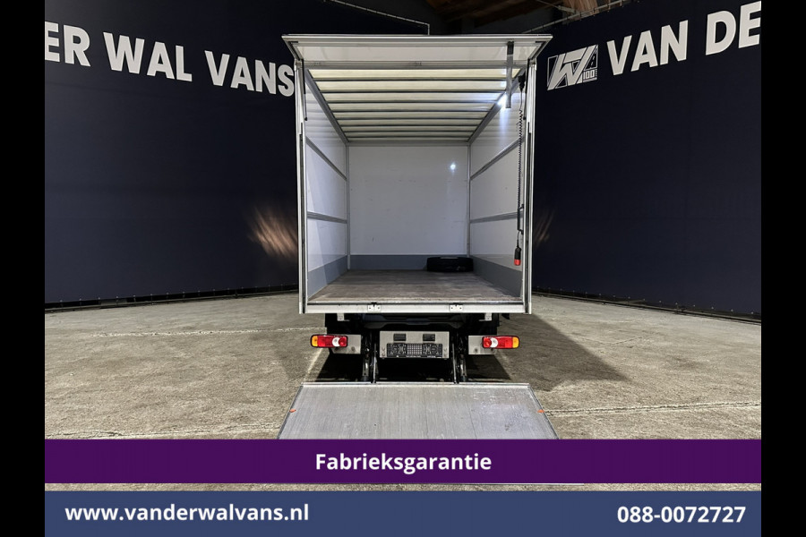 Peugeot Boxer 2.2 BlueHDi 165pk Bakwagen Laadklep Fabrieksgarantie Euro6 Airco | Camera | Cruisecontrol Bijrijdersbank.