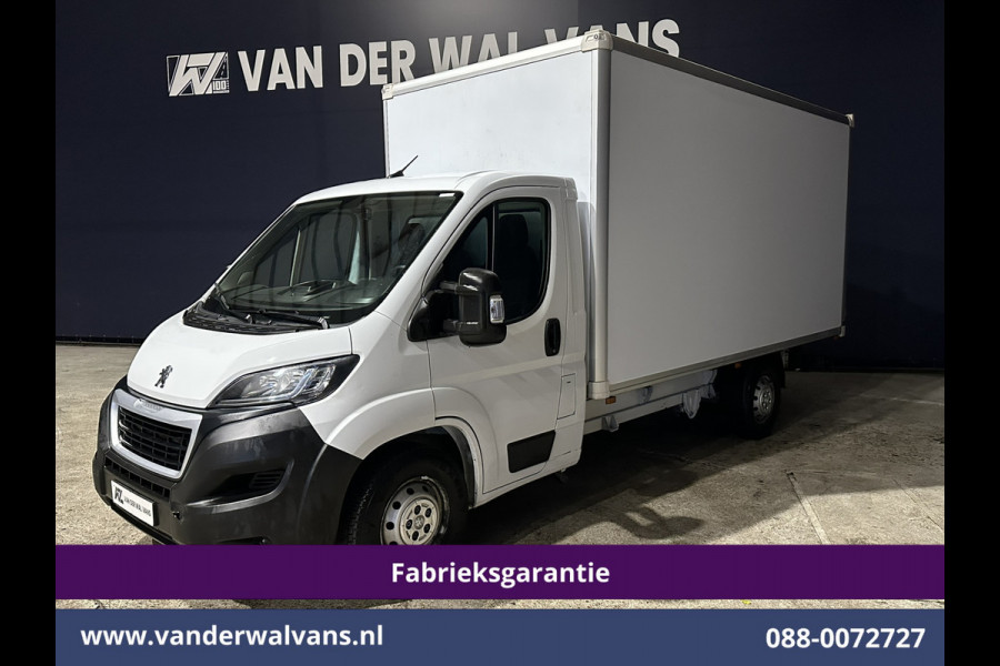 Peugeot Boxer 2.2 BlueHDi 165pk Bakwagen Laadklep Fabrieksgarantie Euro6 Airco | Camera | Cruisecontrol Bijrijdersbank.