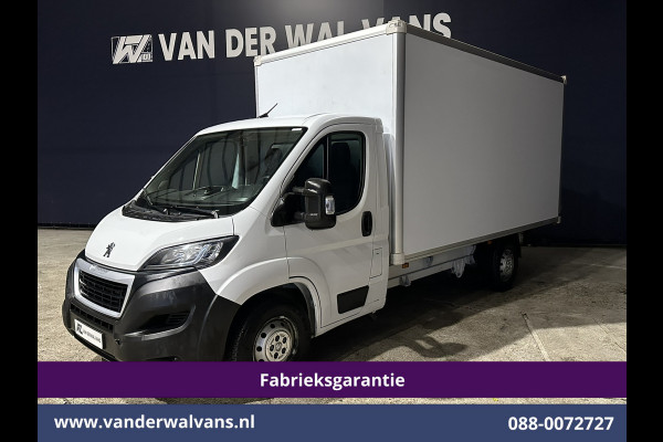 Peugeot Boxer 2.2 BlueHDi 165pk Bakwagen Laadklep Fabrieksgarantie Euro6 Airco | Camera | Cruisecontrol Bijrijdersbank.