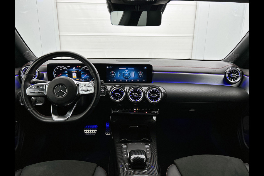Mercedes-Benz CLA-Klasse 250 e Business Solution AMG Limited (NL-auto, Dealer OnderH, SfeerV, Carplay, Navi, StoelV, Etc