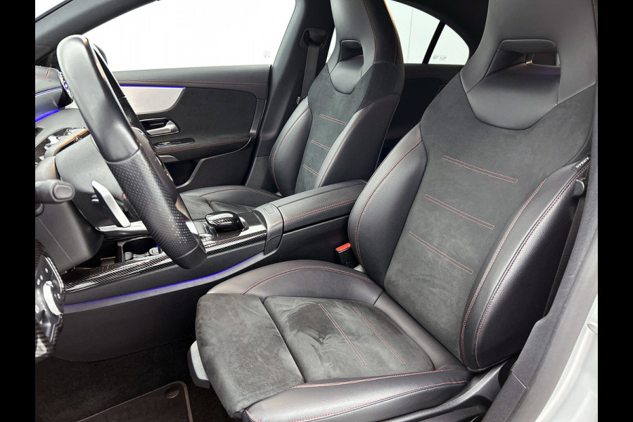 Mercedes-Benz CLA-Klasse 250 e Business Solution AMG Limited (NL-auto, Dealer OnderH, SfeerV, Carplay, Navi, StoelV, Etc