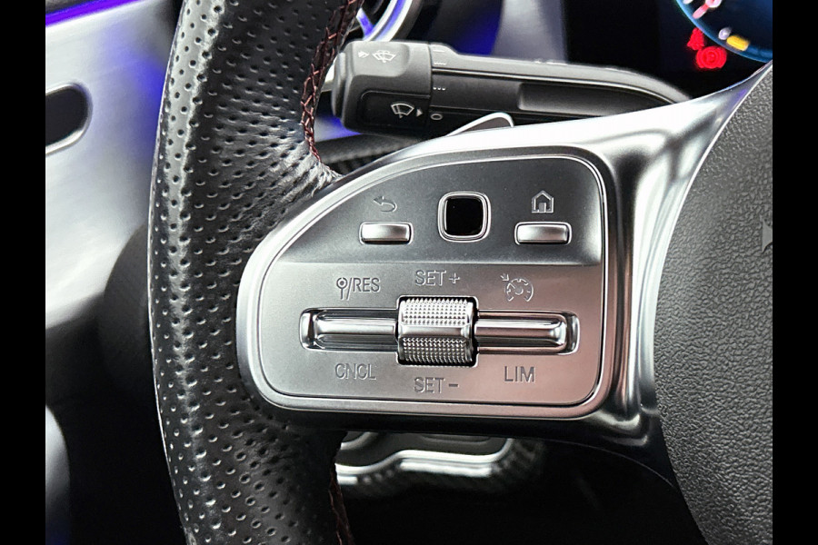 Mercedes-Benz CLA-Klasse 250 e Business Solution AMG Limited (NL-auto, Dealer OnderH, SfeerV, Carplay, Navi, StoelV, Etc