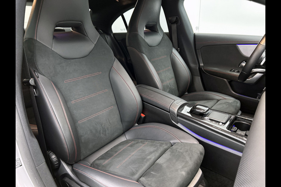 Mercedes-Benz CLA-Klasse 250 e Business Solution AMG Limited (NL-auto, Dealer OnderH, SfeerV, Carplay, Navi, StoelV, Etc