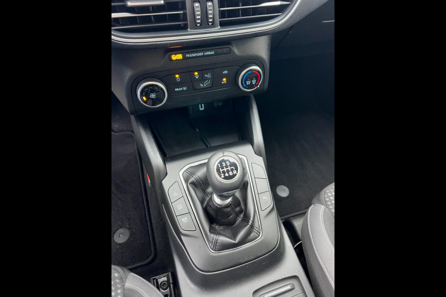 Ford Focus 1.0 EcoBoost Hybrid Edition Business | CarPlay | Camera | NAVI