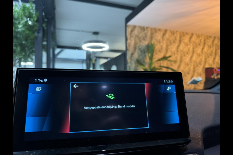 Peugeot 5008 1.2 PureTech GT 7P. Garantie Carplay Memory Massage Sfeer StoelVW Camera Leder ACC Clima Navi Led Dab PDC Rijklaar