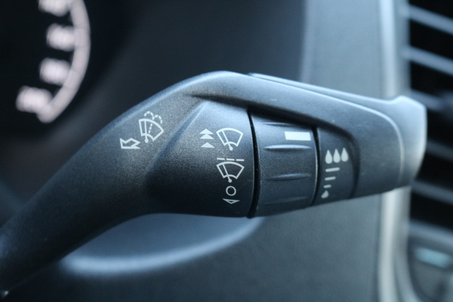 Ford Transit Custom 2.0 TDci 130pk L2 H1 Koelwagen Automaat