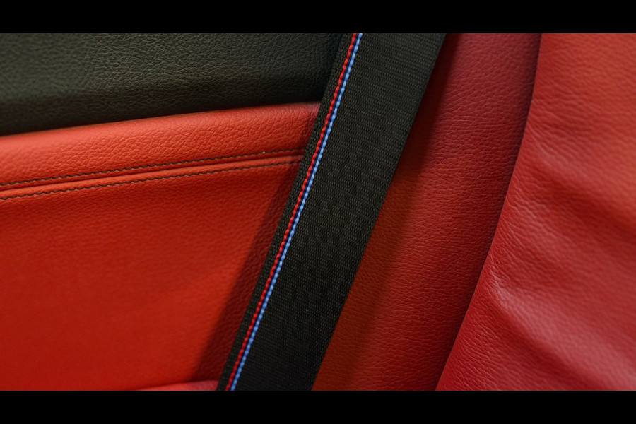 BMW 2 Serie Cabrio M240i High Executive|HARMAN KARDON|MEMORYSEATS|KEYLESS|CARPLAY|SFEERVERLICHT|SHADOWLINE|340PK|DEALERONDERHOUDEN