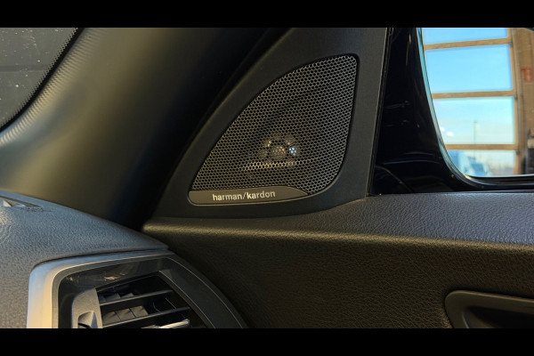 BMW 2 Serie Cabrio M240i High Executive|HARMAN KARDON|MEMORYSEATS|KEYLESS|CARPLAY|SFEERVERLICHT|SHADOWLINE|340PK|DEALERONDERHOUDEN