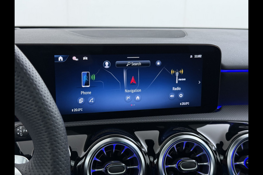 Mercedes-Benz A-Klasse 250 e AMG line | Pano HUD Memory Sound 360 Camera