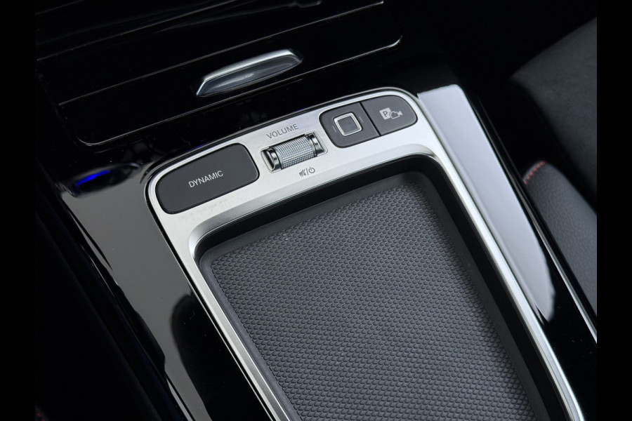 Mercedes-Benz A-Klasse 250 e AMG line | Pano HUD Memory Sound 360 Camera