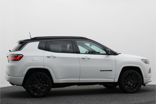 Jeep Compass 4xe 240 Plug-in Hybrid Electric S Leer, Memory, Stoelkoeling, Camera, ACC, Apple Carplay, 19"