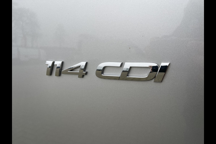 Mercedes-Benz Vito 114 CDI Lang L2H1 automaat / vaste prijs rijklaar € 24.950 ex btw / bpm vrij / lease vanaf € 439 / airco / cruise / navi / camera / pdc / stoelverwarming / led koplampen !