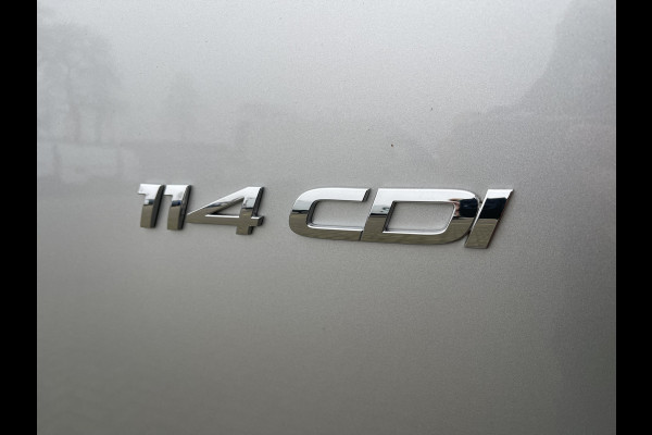 Mercedes-Benz Vito 114 CDI Lang L2H1 automaat / vaste prijs rijklaar € 24.950 ex btw / bpm vrij / lease vanaf € 439 / airco / cruise / navi / camera / pdc / stoelverwarming / led koplampen !