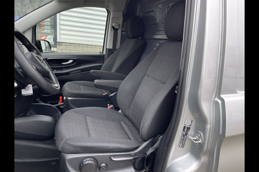 Mercedes-Benz Vito 114 CDI Lang L2H1 automaat / vaste prijs rijklaar € 24.950 ex btw / bpm vrij / lease vanaf € 439 / airco / cruise / navi / camera / pdc / stoelverwarming / led koplampen !
