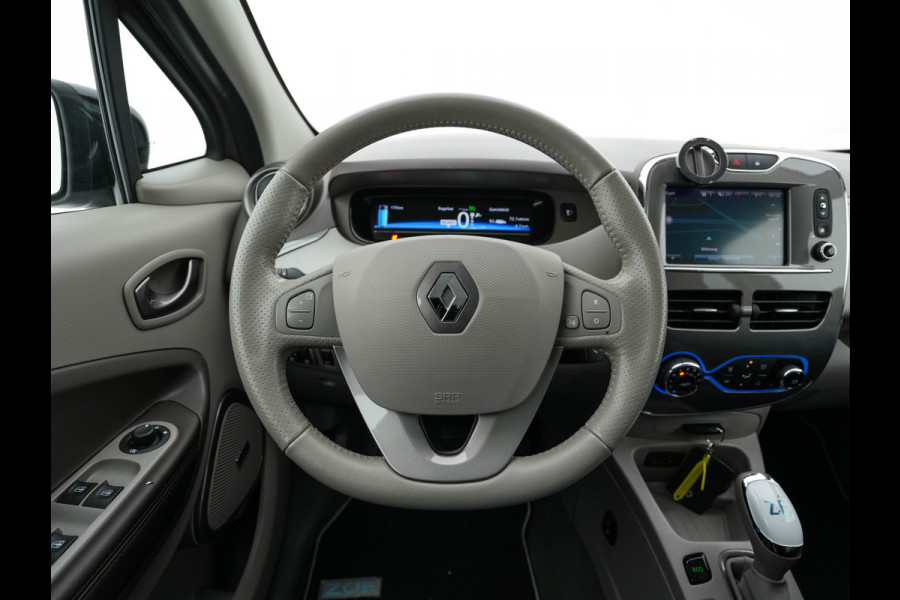Renault ZOE R90 Bose 41 kWh (Inclusive-Battery) [ 3-Fase ] {SOH-85%} Aut.*LUXURY-LEATHER | BOSE-AUDIO | NAVI-FULLMAP | FULL-LED | DIGI-COCKPIT | CRUISE | ECC | PDC | PRIVACY-GLASS | HEATED-COMFORTSEATS | 16"ALU*