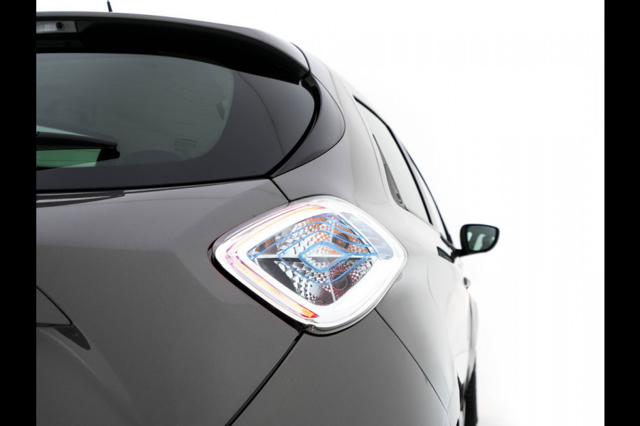 Renault ZOE R90 Bose 41 kWh (Inclusive-Battery) [ 3-Fase ] {SOH-85%} Aut.*LUXURY-LEATHER | BOSE-AUDIO | NAVI-FULLMAP | FULL-LED | DIGI-COCKPIT | CRUISE | ECC | PDC | PRIVACY-GLASS | HEATED-COMFORTSEATS | 16"ALU*