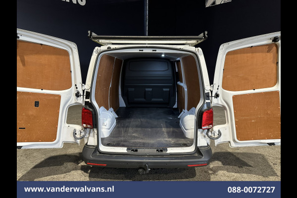 Volkswagen Transporter 2.0 TDI 150pk L2H1 Euro6 Airco | 2500kg Trekhaak | Apple Carplay | Android Auto | Imperiaal Parkeersensoren, Cruisecontrol