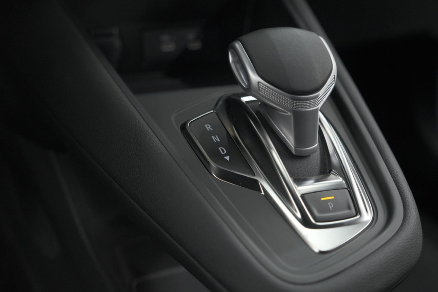 Renault Captur Mild Hybrid 160 EDC Techno | Pack Winter | Camera | Adaptieve Cruise Control | Apple Carplay