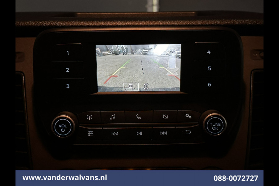 Ford Transit Custom 2.0 TDCI L1H1 Euro6 Airco | Camera | LED | Cruisecontrol | Parkeersensoren Bijrijdersbank, 2500kg trekvermogen