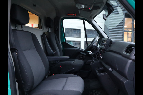 Renault Master T35 2.3 dCi 136pk Euro 6 L2H2 - 1ste Eigenaar - Imperiaal - Trekhaak