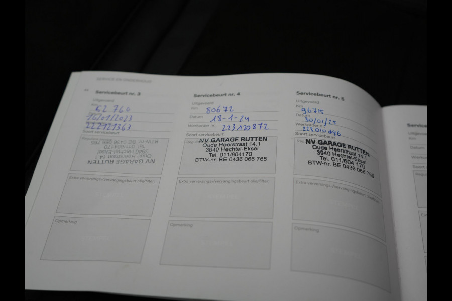 Volvo XC40 T5 Twin Engine R-Design 262pk Plug In Hybrid 262pk Dealer O.H. PHEV | Panodak | Camera | Harman & Kardon | Apple Carplay | Cruise Control | Navigatie | 19"L.M | Virtual |