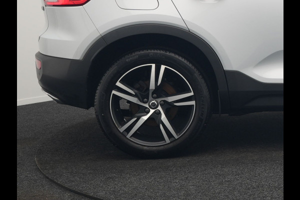 Volvo XC40 T5 Twin Engine R-Design 262pk Plug In Hybrid 262pk Dealer O.H. PHEV | Panodak | Camera | Harman & Kardon | Apple Carplay | Cruise Control | Navigatie | 19"L.M | Virtual |